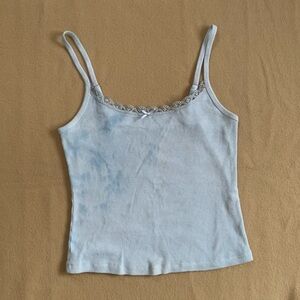 Hollister ribbed cropped top with subtle tie die and cute bow total Y2K